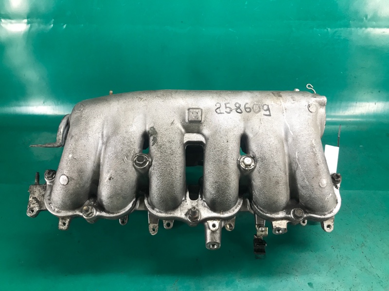 Колектор впускний LEXUS IS300 99-05 17109-46091 — 2