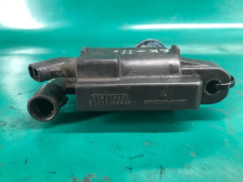 Котушка запалювання LEXUS IS300 99-05 90919-02216 — 3
