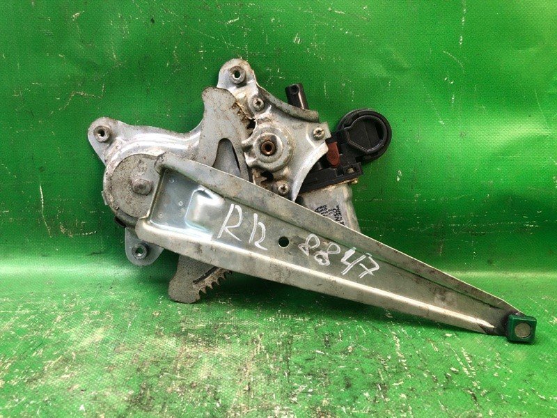 Склопідйомник задній правий LEXUS ES300 ES330 01-06 6980333040 — 3