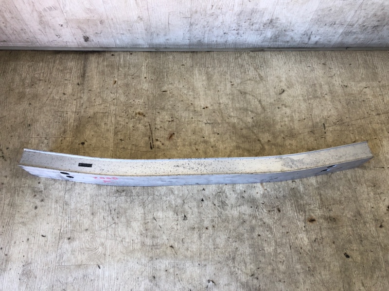 Підсилювач заднього бампера TOYOTA MATRIX 08-14 5202302151 — 2