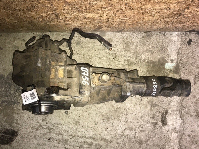 Роздавальна коробка MITSUBISHI ENDEAVOR 03-11 MR980316 — 3