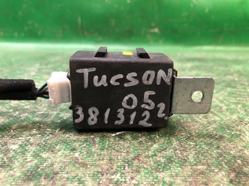Блок іммобілайзера KIA SPORTAGE KM 04-10 95420H1000 — 3