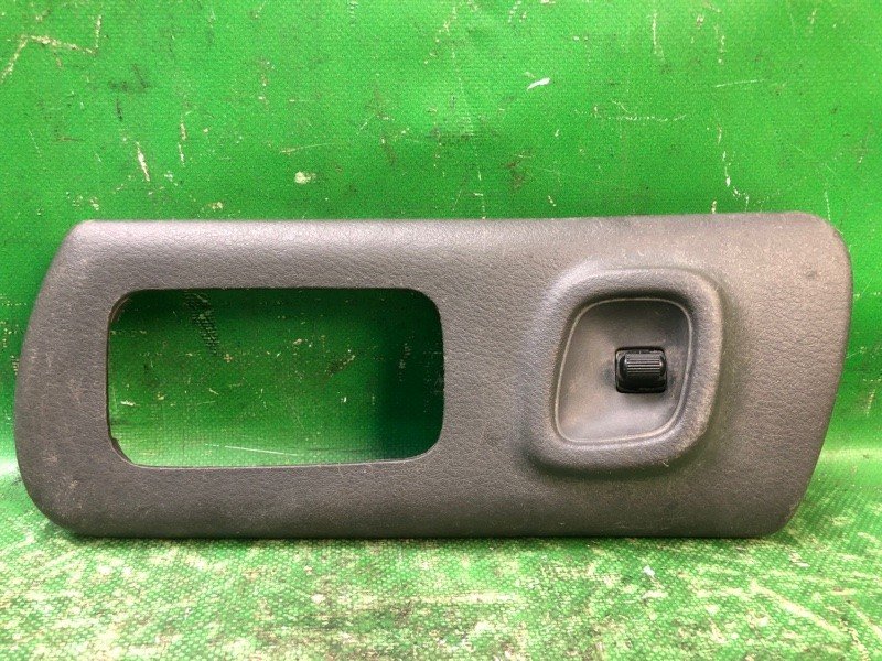Кнопка склопідіймача задня ліва SUBARU IMPREZA 92-00 83081AC120