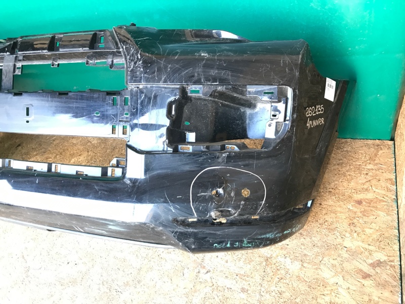 Бампер передній TOYOTA 4RUNNER 10-16 52119-35140 — 4
