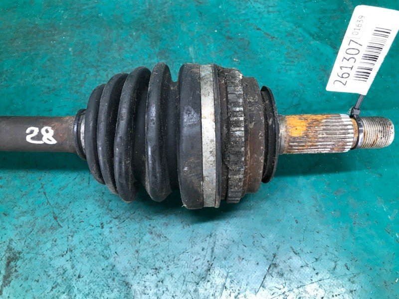 Привід передній лівий ACURA CL 97-03 44011-SV1-A60 — 4