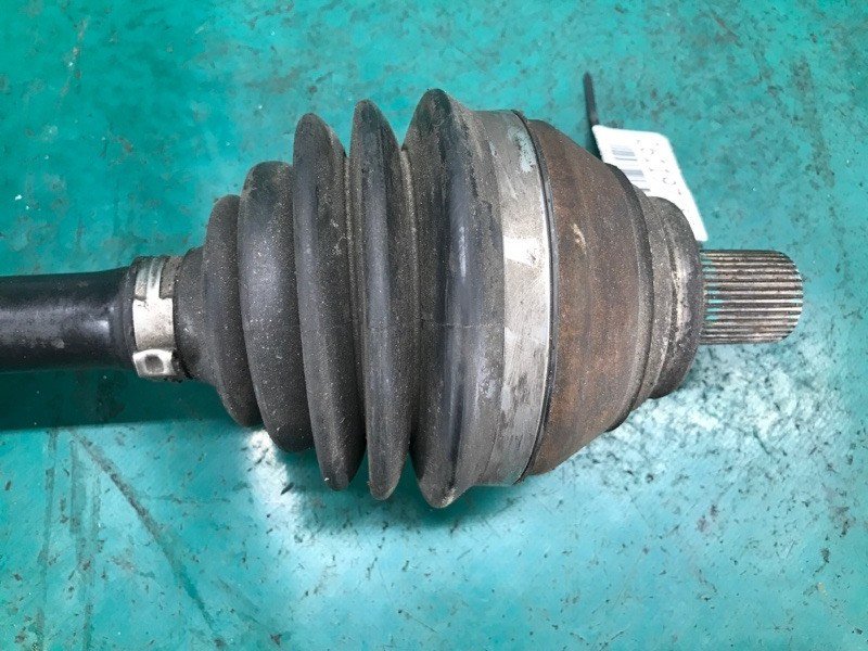 Привід передній лівий AUDI A3 (8V) 12–17 5Q0 407 271 AP — 5