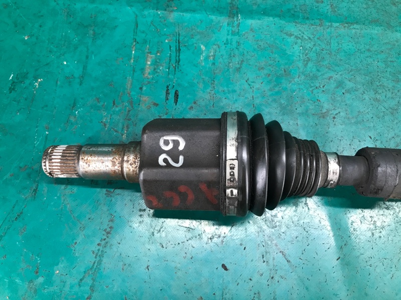 Привід передній лівий DODGE AVENGER 07-14 68067361AA — 3
