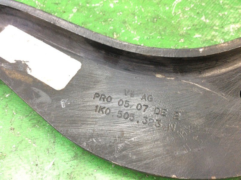 Важіль задньої підвіски поперечний верхній VOLKSWAGEN JETTA 05-10 1K0505323N — 4