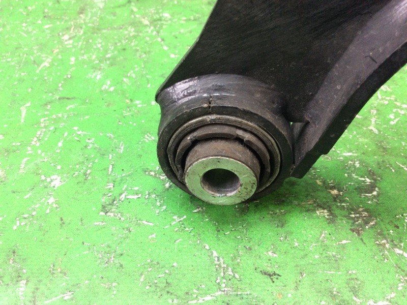 Важіль задньої підвіски поперечний верхній VOLKSWAGEN JETTA 05-10 1K0505323N — 5