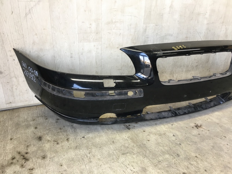 Бампер передній VOLVO S60 00-09 39986171 — 3