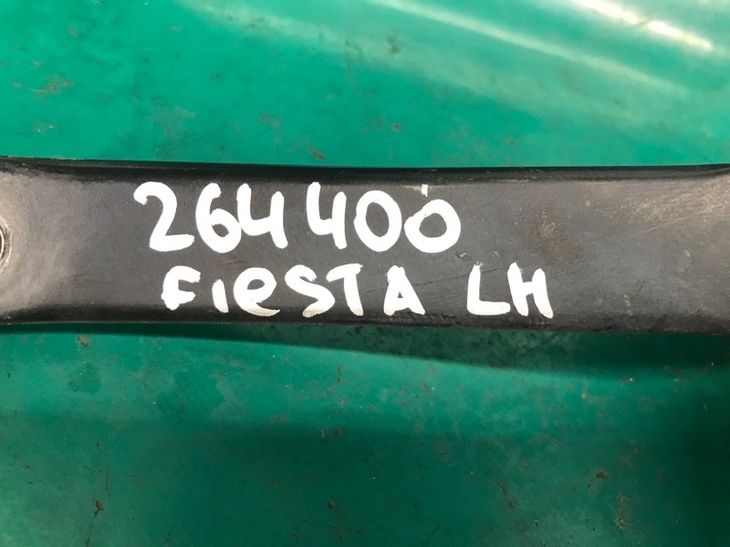 Повідець склоочисника передній лівий FORD FIESTA 08-17 FE8Z17527A — 2