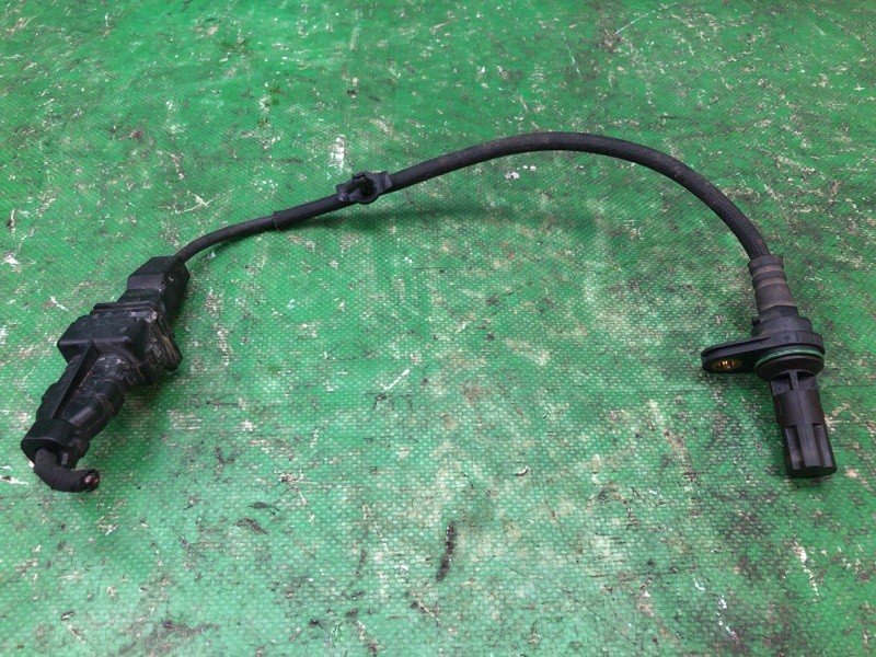 Датчик положення колінвалу HYUNDAI SONATA NF 04-10 39180-25200