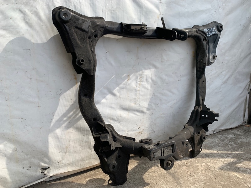 Балка передньої підвіски HONDA CIVIC ES 00-05 50200-S5A-A72 — 3