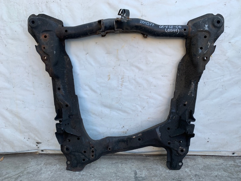 Балка передньої підвіски HONDA CRV 02-06 50200-S9A-A01