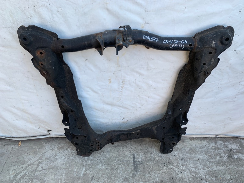 Балка передньої підвіски HONDA CRV 02-06 50200-S9A-A01 — 2