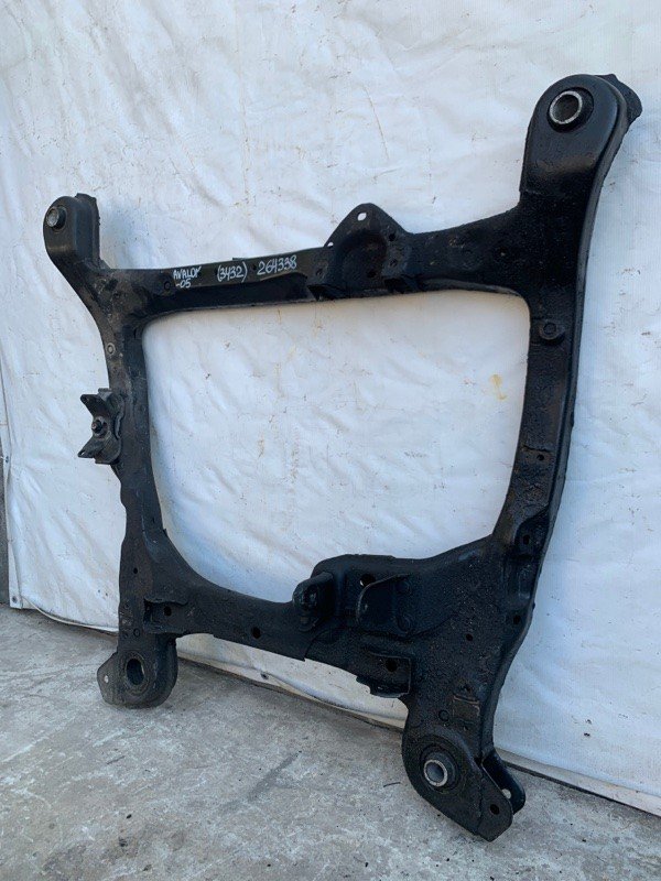 Балка передньої підвіски TOYOTA AVALON 99-05 51100-07010 — 4