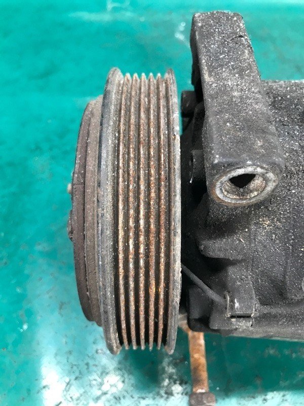Компресор кондиціонера INFINITI I35 00-04 92600-5Y700 — 3