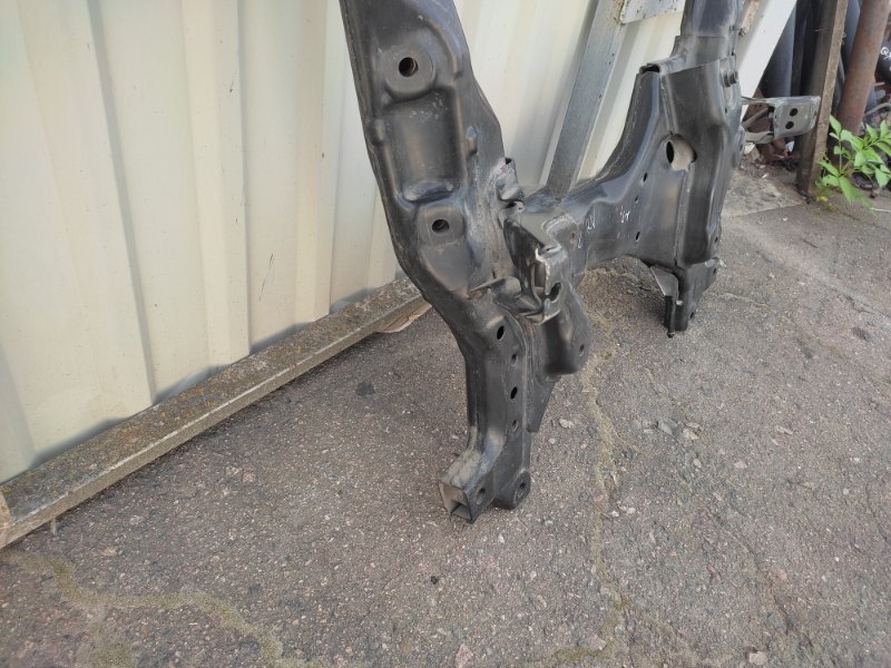 Балка передньої підвіски HONDA CRV (RM) 11-18 50200-T0C-013 — 4