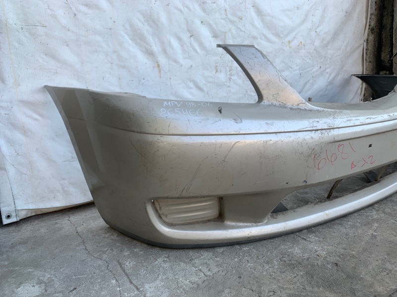 Бампер передній MAZDA MPV 99-06 LC62-50-031B — 3