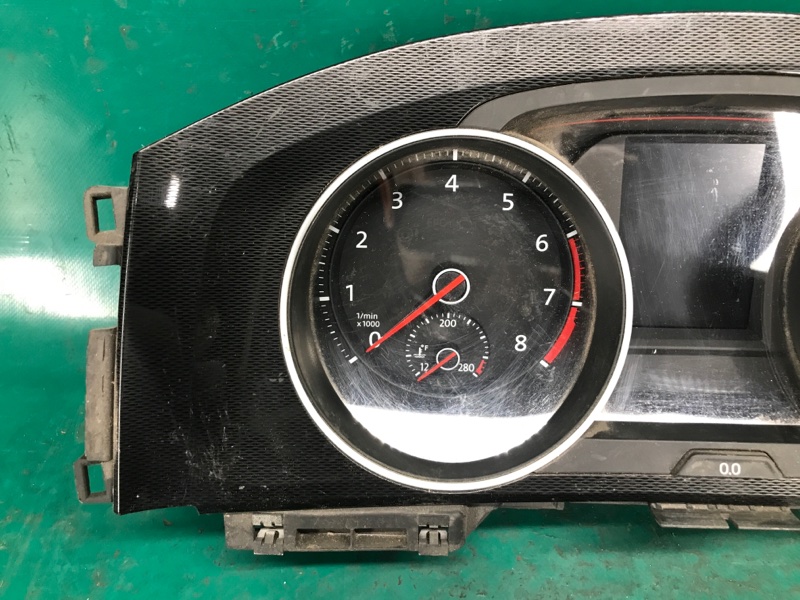 Панель приладів VOLKSWAGEN GOLF 12-21 5G1 920 856 A — 3