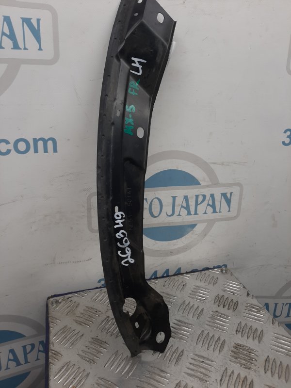 Накладка бампера передня права MAZDA MX-5 06-15 NE51-50-1A1B — 2