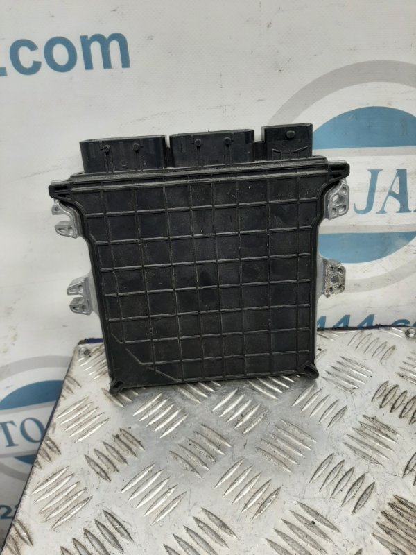 Блок керування двигуном INFINITI Q60 16-20 BED405-000-A1 — 2