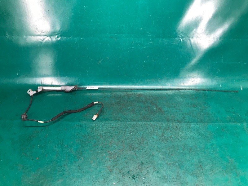 Антена TOYOTA RAV4 05-12 86300-42130