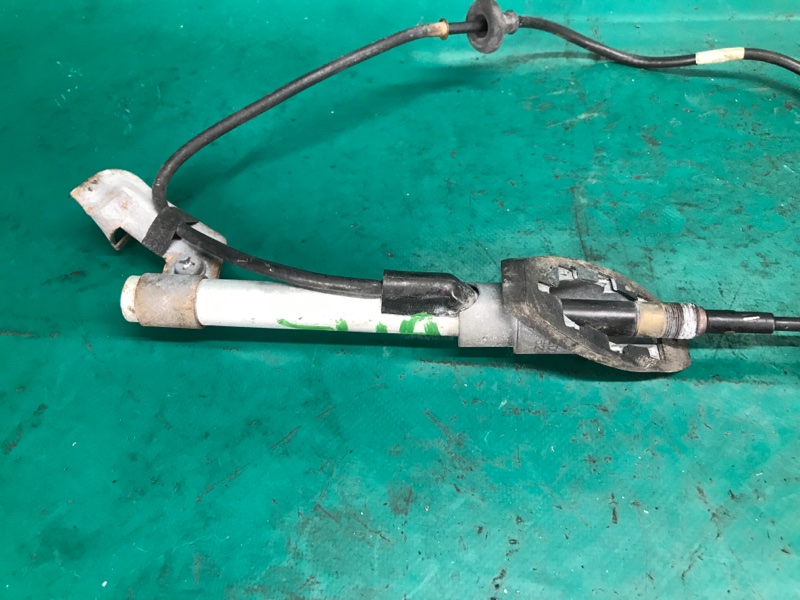 Антена TOYOTA RAV4 05-12 86300-42130 — 5