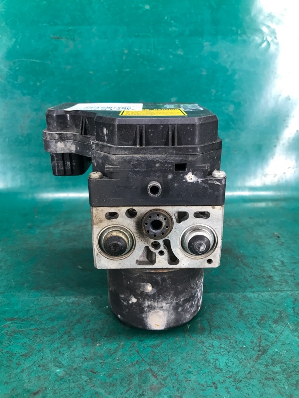 Блок антиблокувальної системи TOYOTA RAV4 05-12 44050-42240 — 5