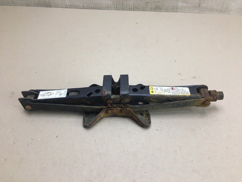 Домкрат CADILLAC DEVILLE 2000-2005 25695289 — 2