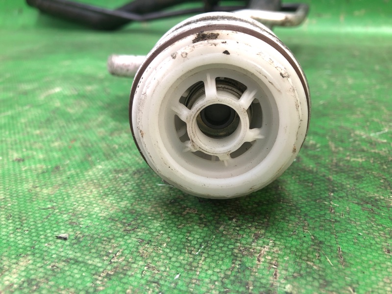 Горловина паливного бака VOLVO S60 00-09 8621987 — 4