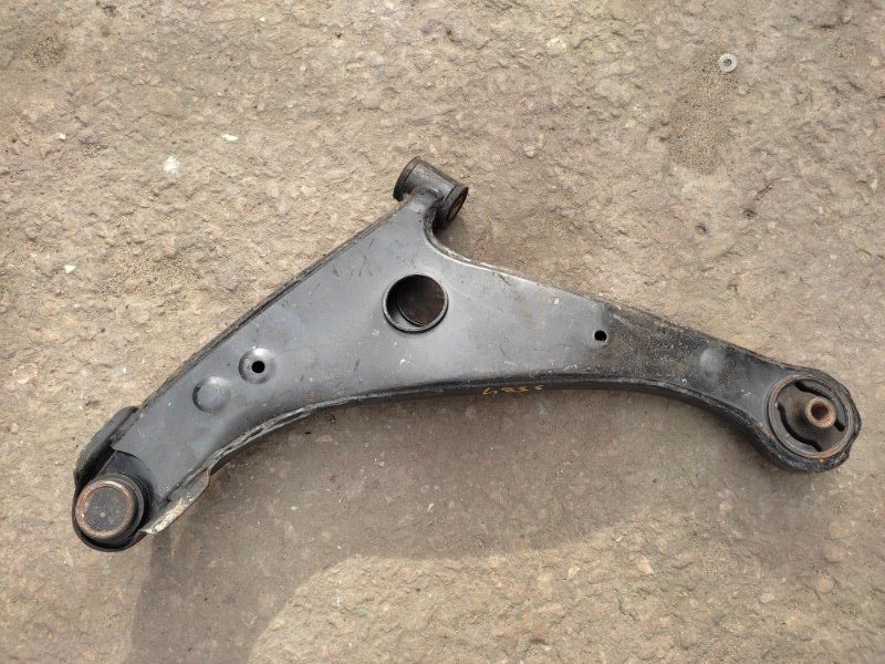 Важіль передньої підвіски нижній правий MITSUBISHI ECLIPSE 05-08 MN186656 — 3