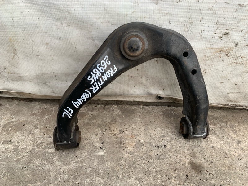 Важіль передньої підвіски верхній лівий NISSAN FRONTIER 04-21 54525-EA000 — 2