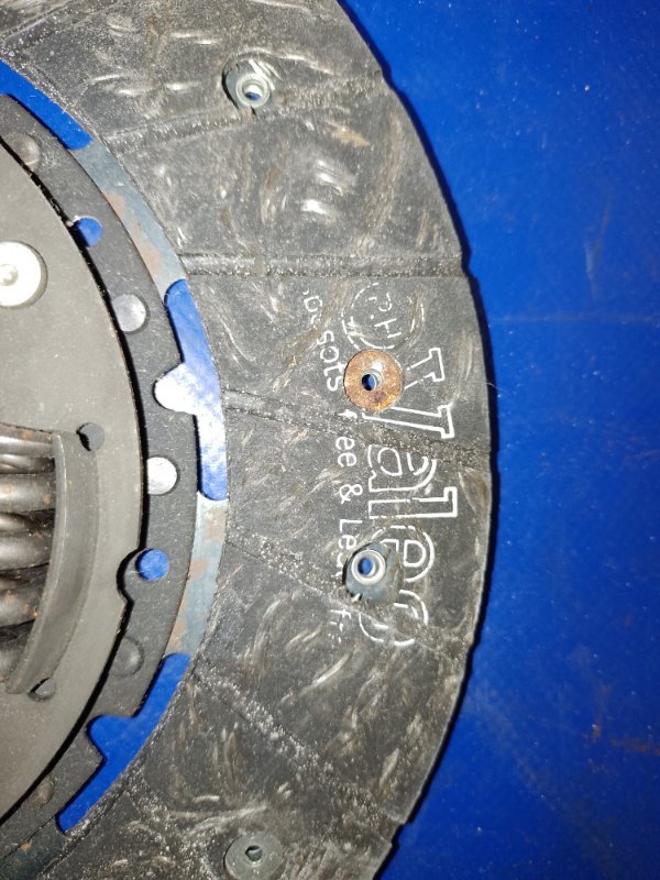 Диск зчеплення MAZDA 323 BJ 98-2003 8052-16-460 — 2
