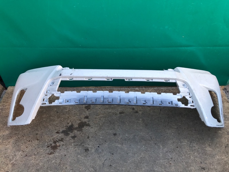 Бампер передній TOYOTA HIGHLANDER 13-19 52119-0E350