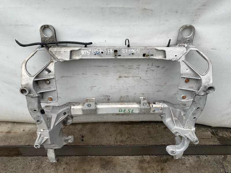 Балка передньої підвіски CADILLAC ATS 12-19 23396488 — 2