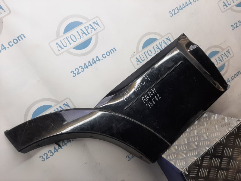 Накладка двері задня права MITSUBISHI PAJERO 06-21 5757A026XA — 2