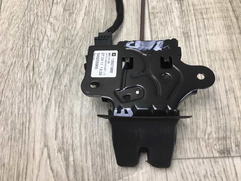 Замок кришки багажника CHEVROLET CRUZE 08-15 13501988 — 3