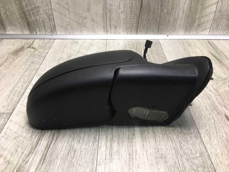 Дзеркало праве CADILLAC ESCALADE 01-06 88986366 — 4