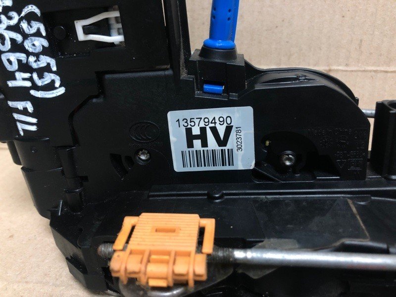 Замок двері передній лівий CADILLAC SRX 09-16 13579490 — 5