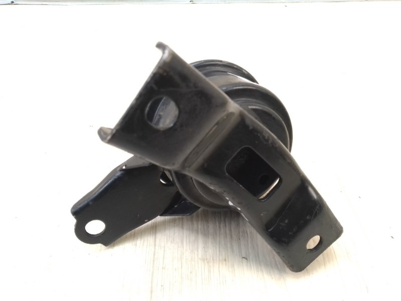 Подушка двигуна права KIA SEDONA 06-14 21810-4D500 — 4