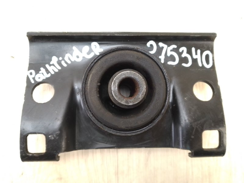 Подушка двигуна передня NISSAN PATHFINDER R51 04-14 11220-7S000