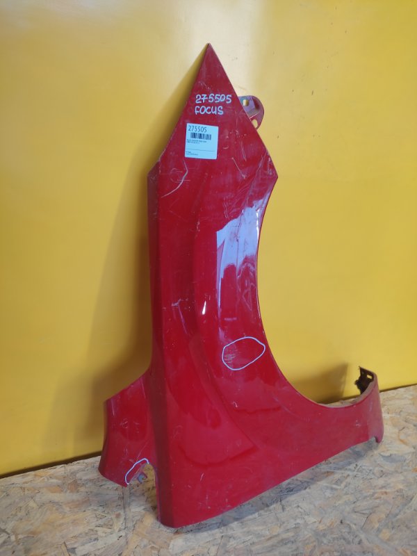 Крило переднє праве FORD FOCUS 04-11 1 521 596 — 2