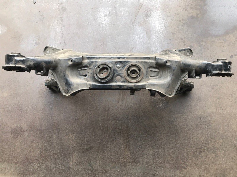 Балка задньої підвіски LEXUS IS250/350 05-13 5120630081 — 3