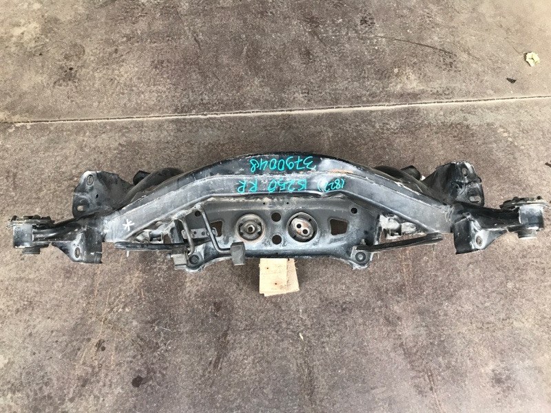 Балка задньої підвіски LEXUS IS250/350 05-13 5120630081 — 5