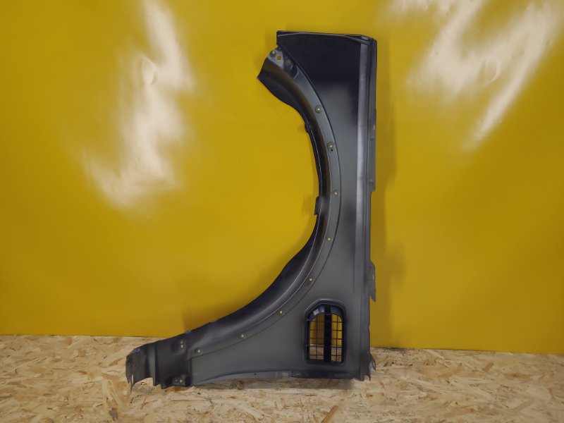 Крило переднє праве LAND ROVER DISCOVERY 04-09 ASB780020 — 5