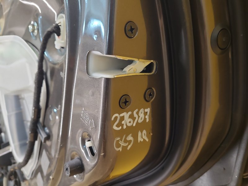 Замок двері задній правий MAZDA CX-5 (KF) 16-21 KB7W-72-310