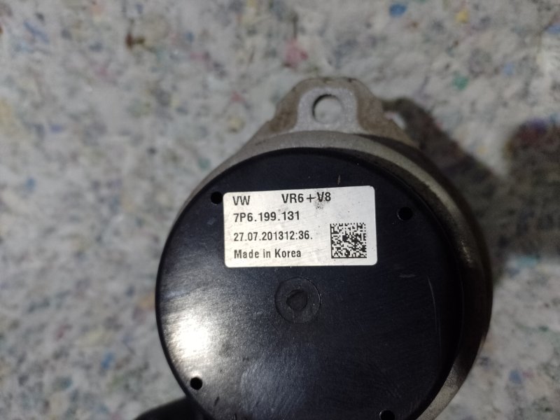 Подушка двигуна VOLKSWAGEN TOUAREG 10-17 7P6 199 131 — 3