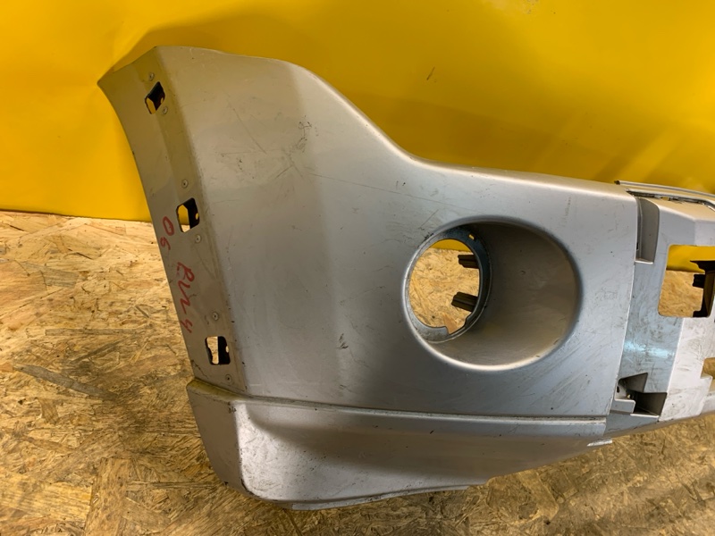 Бампер передній MITSUBISHI PAJERO 06-21 6400B758HA — 3