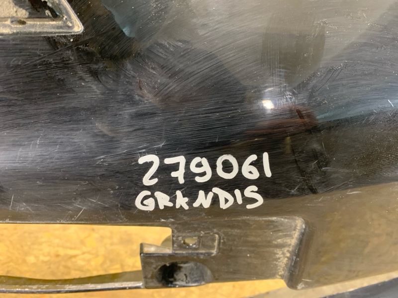 Бампер передній MITSUBISHI GRANDIS 03-11 MN150967XA — 2